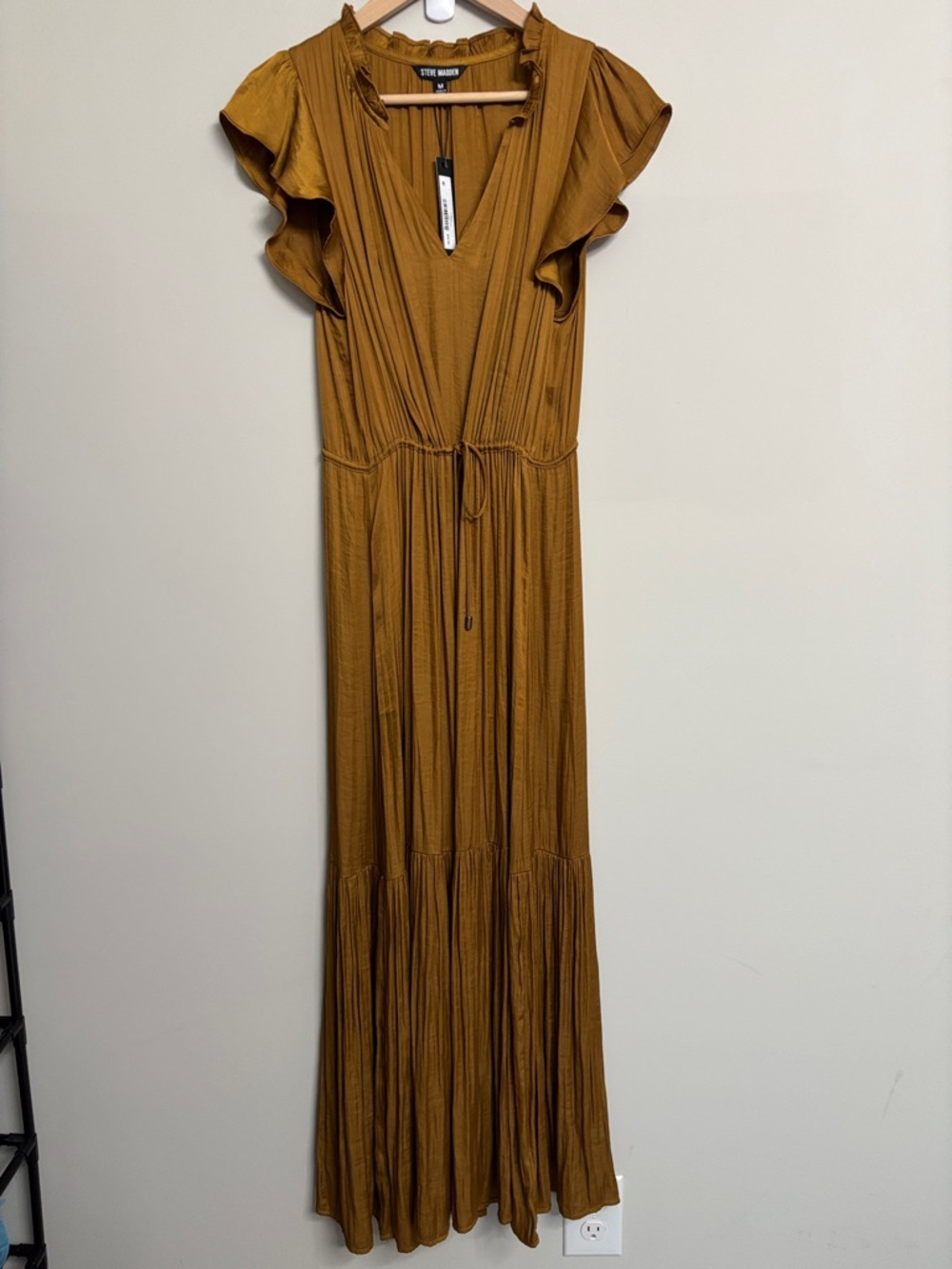 Steve Madden Beautiful Ruffle-Sleeve Maxi Dress M Medium NWT